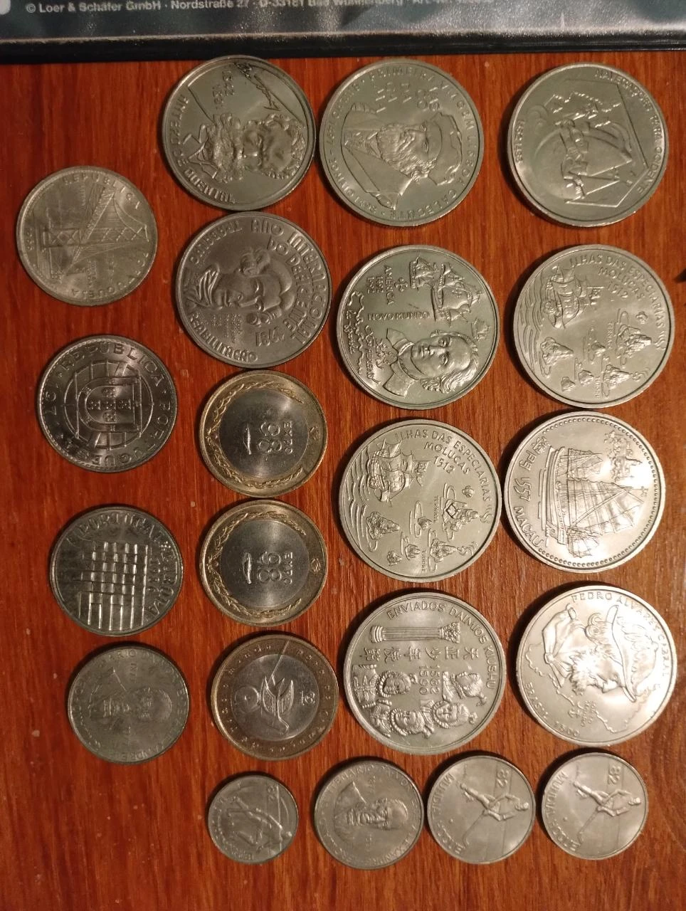 Lote 21 Monedas Conmemorativas Antiguas Portugal Colección – photo 2